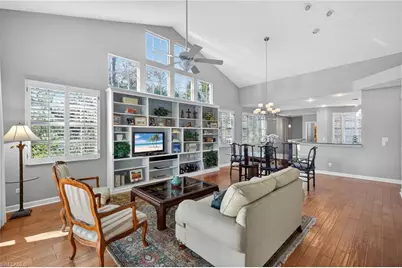 25200 Goldcrest Dr #523, Bonita Springs, FL 34134 - Photo 4