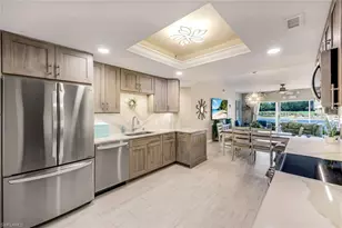 6260 Bellerive Ave, Naples, FL 34119 - Photo 10