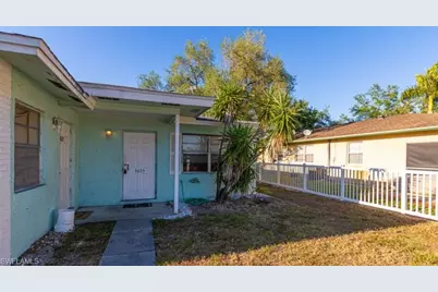 3675 Estey Ave, Naples, FL 34104 - Photo 2