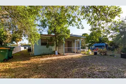 3675 Estey Ave, Naples, FL 34104 - Photo 24