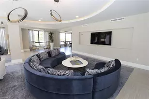 1135 3rd Ave S, Naples, FL 34102 - Photo 32