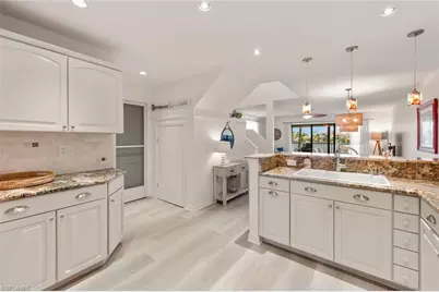 26773 Hickory Blvd #8, Bonita Springs, FL 34134 - Photo 4