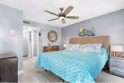 53 High Point Cir W #310, Naples, FL 34103 - Photo 6