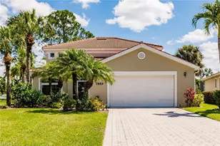 7859 Berkshire Pines Dr, Naples, FL 34104 - Photo 2