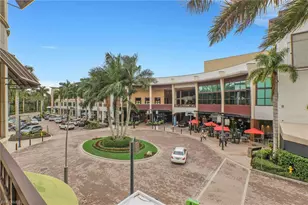 9123 Strada Pl, Naples, FL 34108 - Photo 18