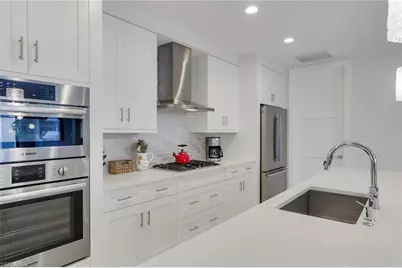 1135 3rd Ave S #403, Naples, FL 34102 - Photo 4