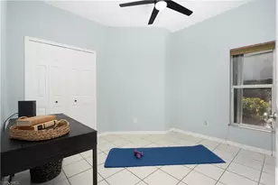 10717 Maui Cir, Estero, FL 33928 - Photo 20
