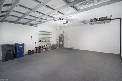 10717 Maui Cir, Estero, FL 33928 - Photo 24