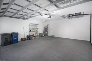 10717 Maui Cir, Estero, FL 33928 - Photo 24