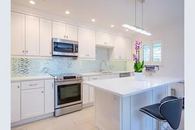 505 Broad Ave S #505, Naples, FL 34102 - Photo 2