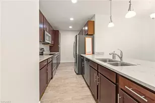 7923 Bristol Cir, Naples, FL 34120 - Photo 12