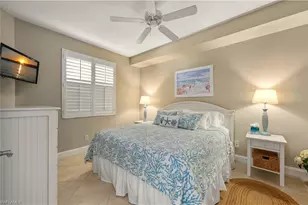 400 Flagship Dr, Naples, FL 34108 - Photo 32