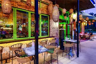 613 Beachwalk Cir, Naples, FL 34108 - Photo 46