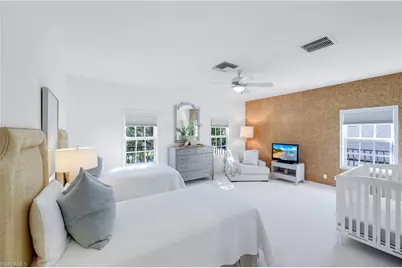 180 Edgemere Way S, Naples, FL 34105 - Photo 30