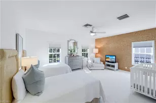 180 Edgemere Way S, Naples, FL 34105 - Photo 30