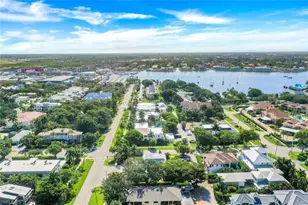 780 10th Ave E, Naples, FL 34102 - Photo 18