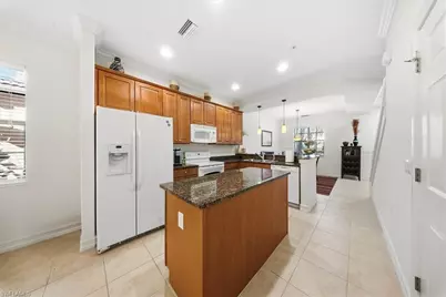 9153 Chula Vista St #13203, Naples, FL 34113 - Photo 10