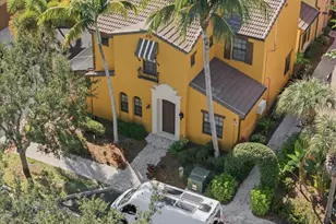 9153 Chula Vista St, Naples, FL 34113 - Photo 2