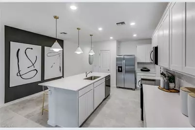 1694 Lake Jessup Cir, Cape Coral, FL 33909 - Photo 4