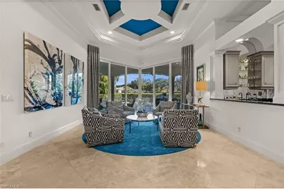 8812 Muirfield Dr, Naples, FL 34109 - Photo 4