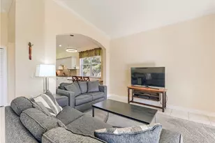 3000 Meandering Way, Fort Myers, FL 33905 - Photo 14