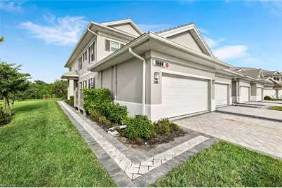 172 Indies Dr E #101, Naples, FL 34114 - Photo 2