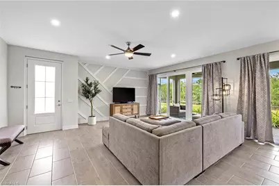 172 Indies Dr E #101, Naples, FL 34114 - Photo 6