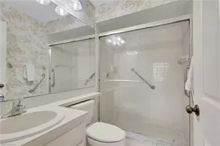 169 Fox Glen Dr, Naples, FL 34104 - Photo 20