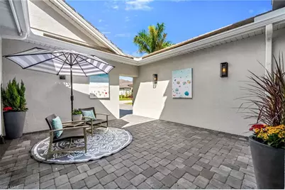 3410 Wellfleet Ln, Naples, FL 34114 - Photo 2