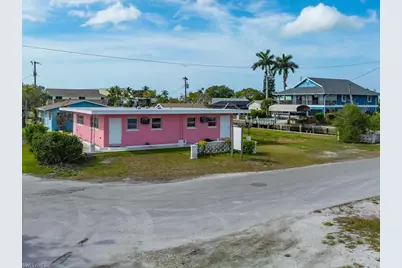 107 East Ave, Goodland, FL 34140 - Photo 18