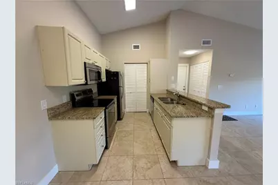 2070 Arbour Walk Cir #3224, Naples, FL 34109 - Photo 8