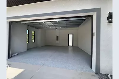 3210 4th Ave SE, Naples, FL 34117 - Photo 4