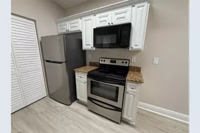 2214 Arbour Walk Cir #2023, Naples, FL 34109 - Photo 8