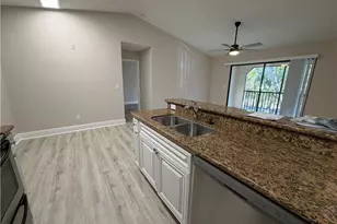 2214 Arbour Walk Cir, Naples, FL 34109 - Photo 10