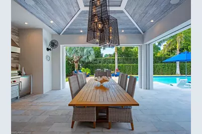 679 Rudder Rd, Naples, FL 34102 - Photo 8