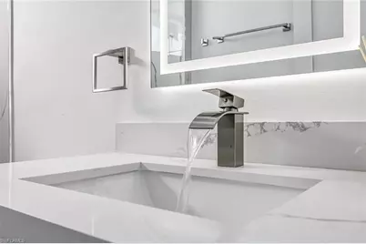 865 Chipley St E, Lehigh Acres, FL 33974 - Photo 22