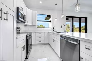 865 Chipley St E, Lehigh Acres, FL 33974 - Photo 12