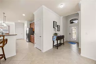 3827 Treasure Cove Cir, Naples, FL 34114 - Photo 4