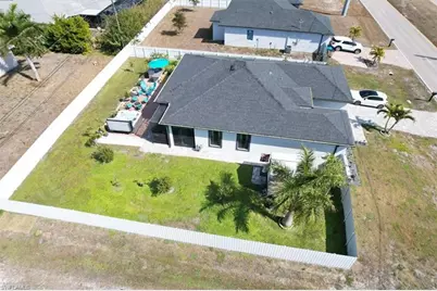 301 Kismet Pkwy E, Cape Coral, FL 33909 - Photo 38