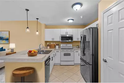 4530 Botanical Place Cir #406, Naples, FL 34112 - Photo 6