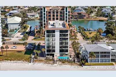 10633 Gulf Shore Dr #3S, Naples, FL 34108 - Photo 2