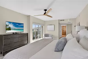 10633 Gulf Shore Dr, Naples, FL 34108 - Photo 30