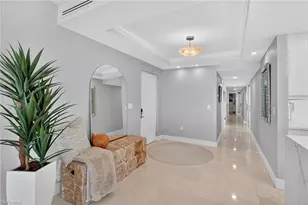 10633 Gulf Shore Dr, Naples, FL 34108 - Photo 12