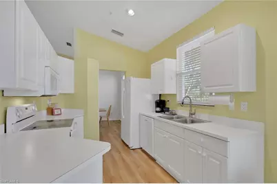 605 Lalique Cir #805, Naples, FL 34119 - Photo 6