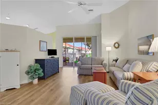 605 Lalique Cir, Naples, FL 34119 - Photo 4