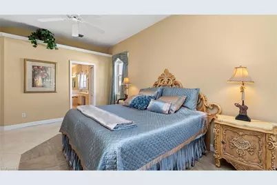 2237 Heritage Greens Dr, Naples, FL 34119 - Photo 28