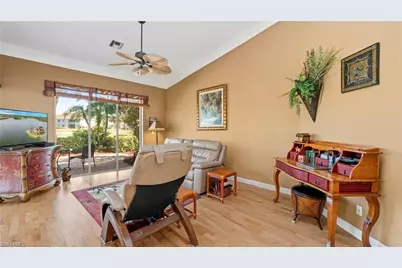 2237 Heritage Greens Dr, Naples, FL 34119 - Photo 18