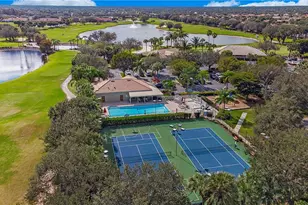 2237 Heritage Greens Dr, Naples, FL 34119 - Photo 46