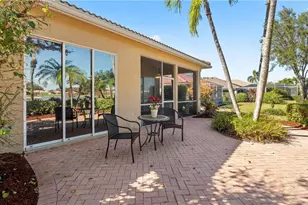 2237 Heritage Greens Dr, Naples, FL 34119 - Photo 6