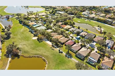 2237 Heritage Greens Dr, Naples, FL 34119 - Photo 44